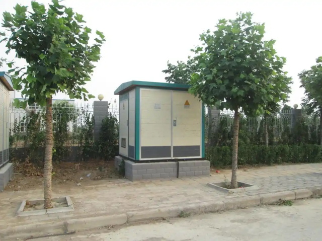 龙陵1000KVA欧式箱式变压器